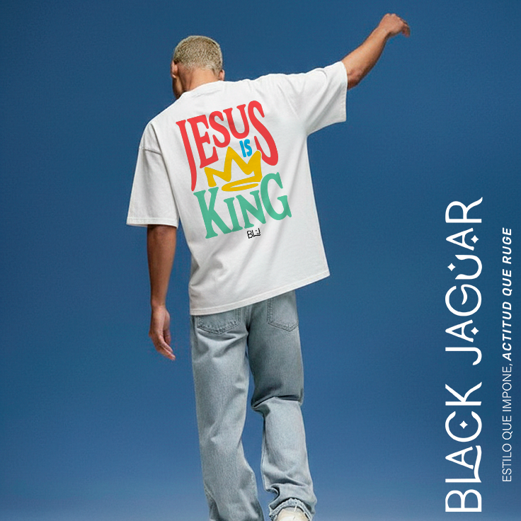 JESUS IS KING - Camiseta